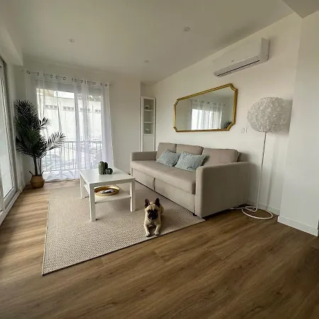 아파트 Appartement, Port De *